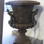 690 3490 GARDEN URN